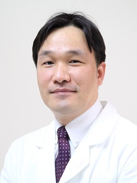 Chair Jae Jun Yang